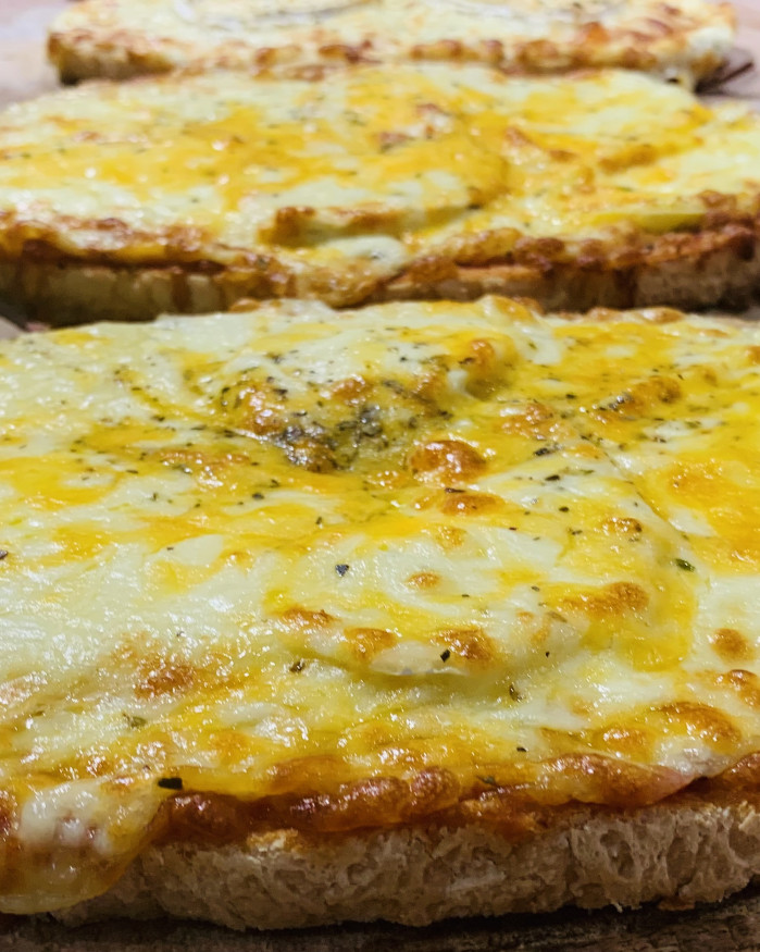 Bruschetta 4 fromages